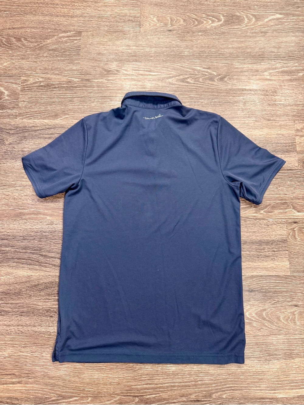 TravisMathew Polo Shirt Mens Medium Navy Blue Golf Casual Performance Logo - Picture 2 of 6